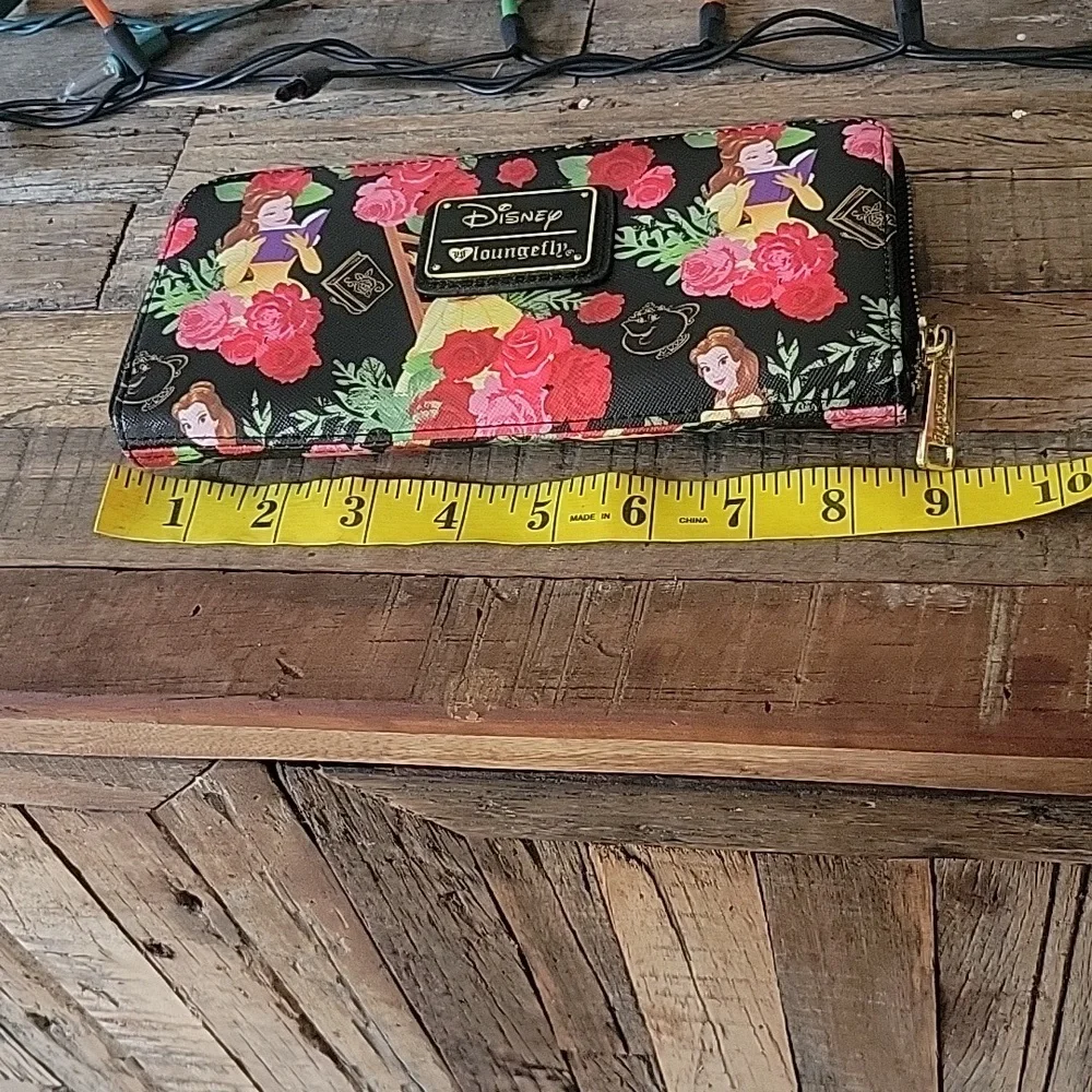 Disney × Loungefly Belle Beauty and The Beast Full Zipper Wallet